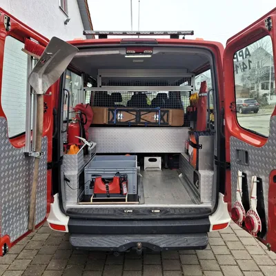 Mannschaftstransportwagen